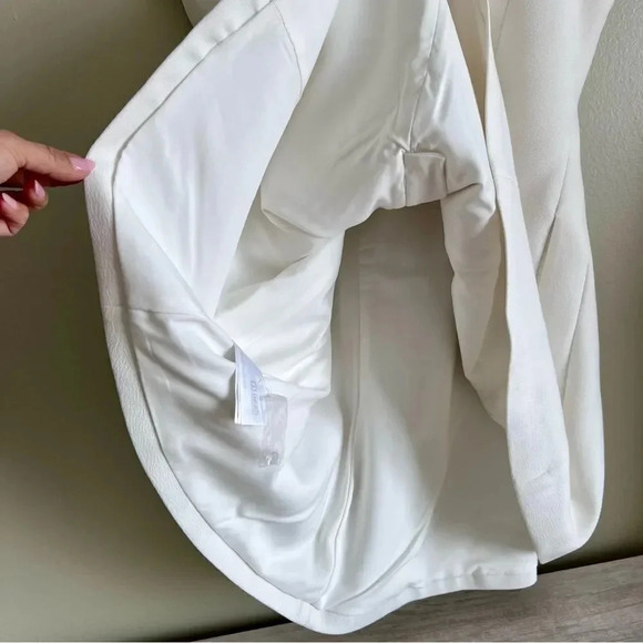 Keepsake Between Friends White Mini Dress Size Large - Picture 14 of 16